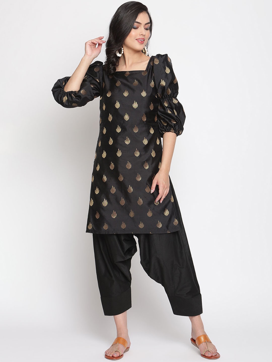 

Abhishti Banarasi Ethnic Motifs Woven Design Kurta, Black