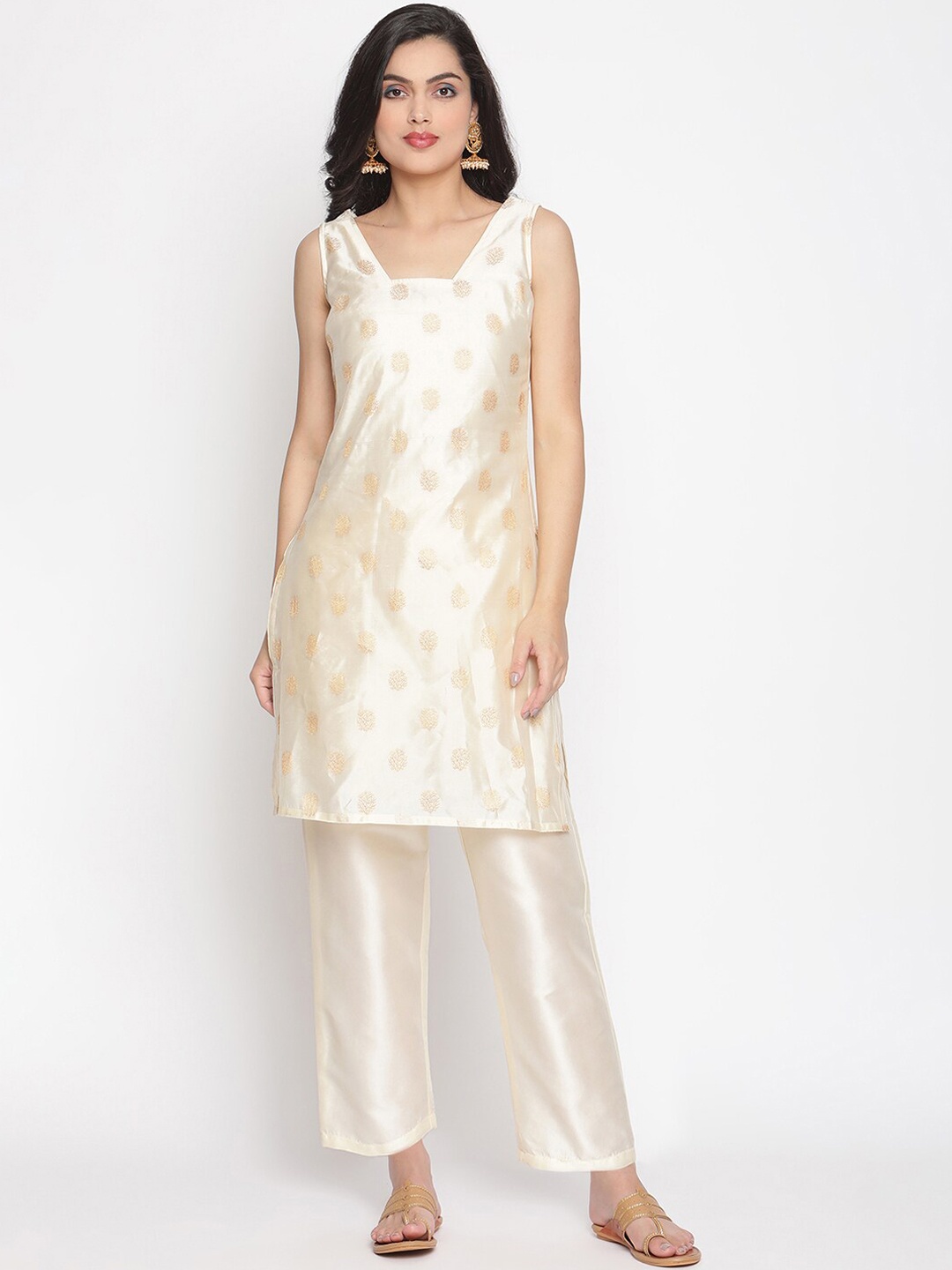 

Abhishti Women Cream-Coloured & Golden Woven Design Banarasi Kurta