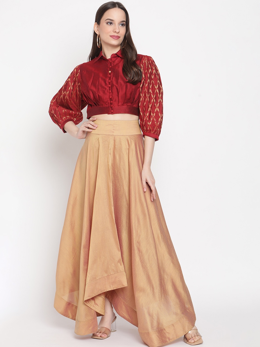 

Abhishti Women Red & Gold-Toned Pleated Banarasi Crop Top With Skirt