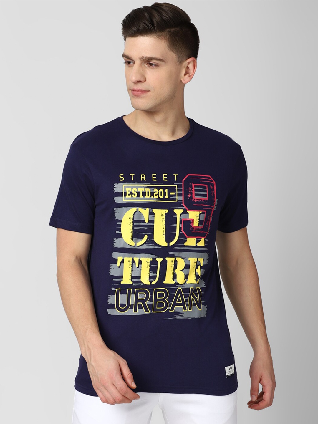 

Peter England Casuals Men Navy Blue Cotton Typography Printed T-shirt