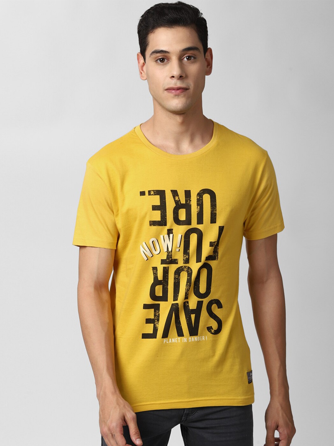 

Peter England Casuals Men Yellow Typography Printed Raw Edge T-shirt
