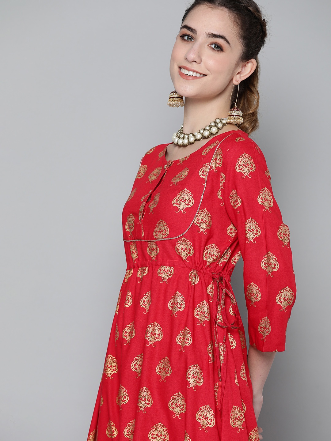 

HERE&NOW Women Red & Gold-Toned Kurta