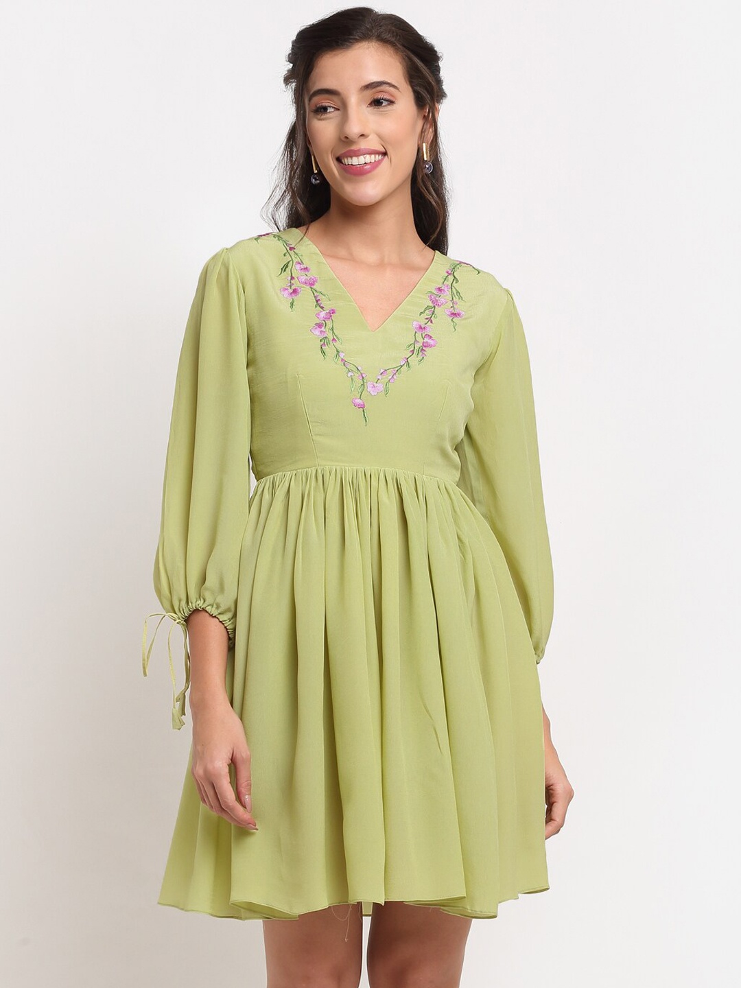 

ewoke Lime Green Crepe Dress