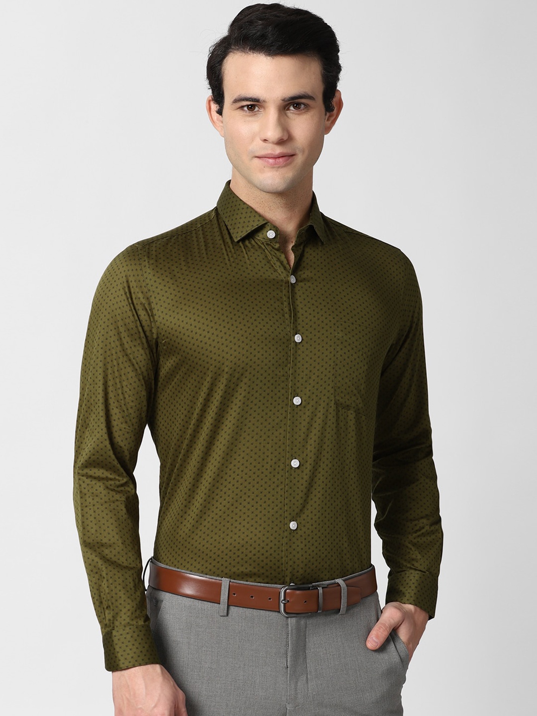 

Peter England Elite Men Olive Green & Black Opaque Printed Pure Cotton Formal Shirt