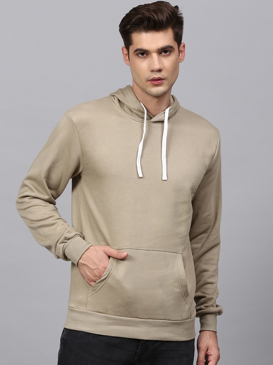 

Campus Sutra Men Olive Green Hooded Sweatshirt