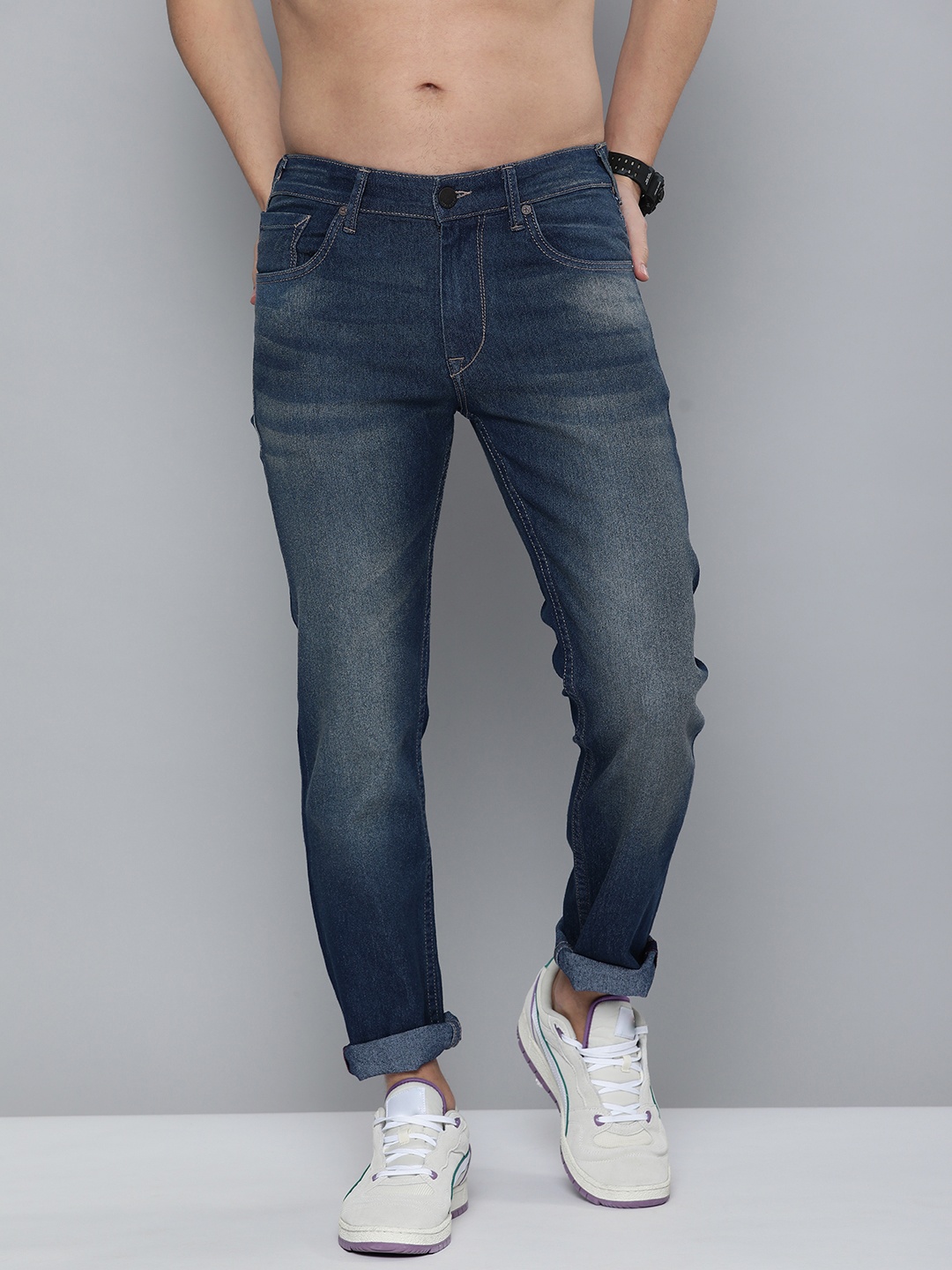 

HERE&NOW Men Blue Regular Fit Light Fade Stretchable Jeans