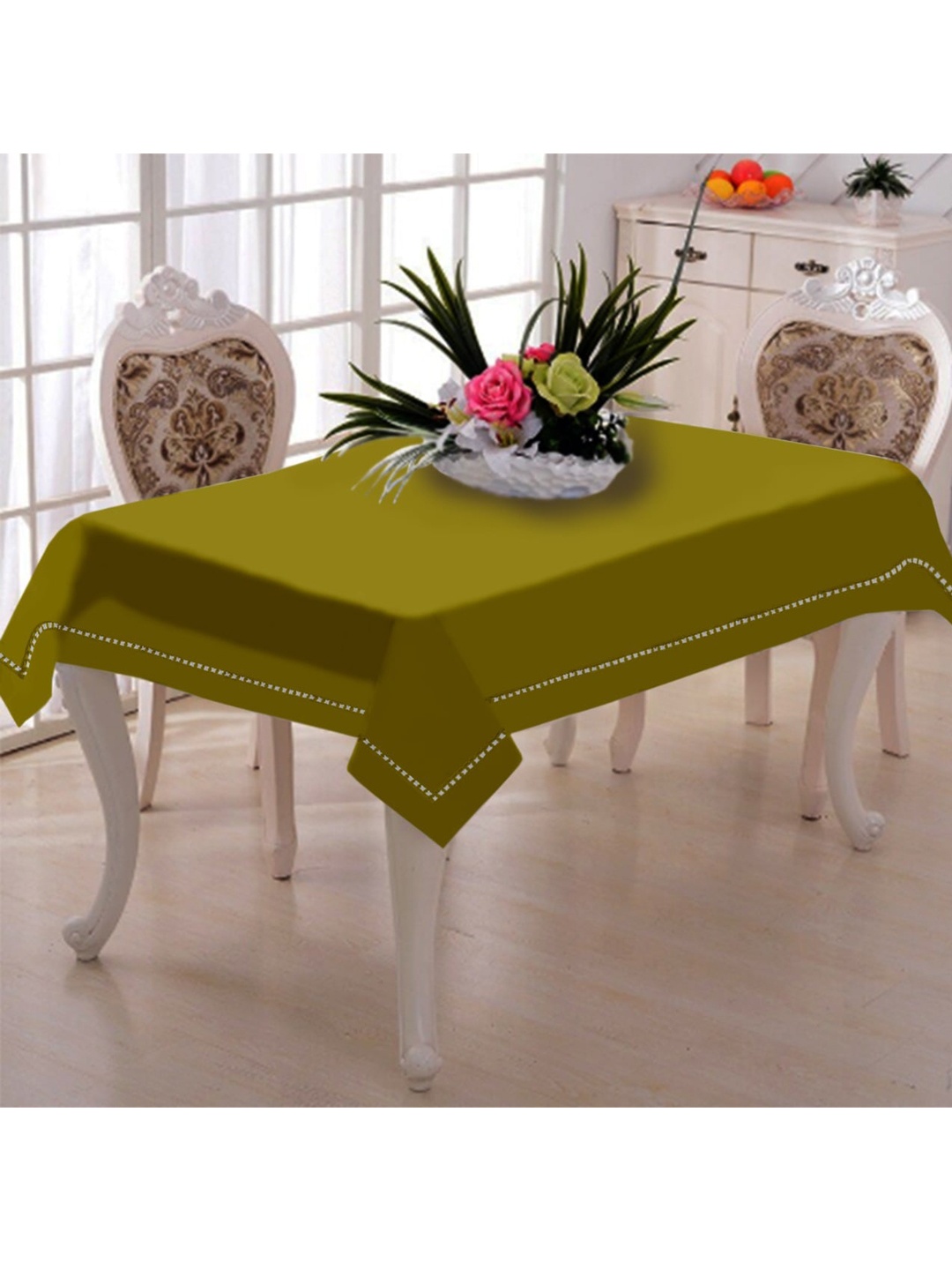 

Lushomes Lime Green Solid Pure Cotton 6-Seater Rectangular Table Cover