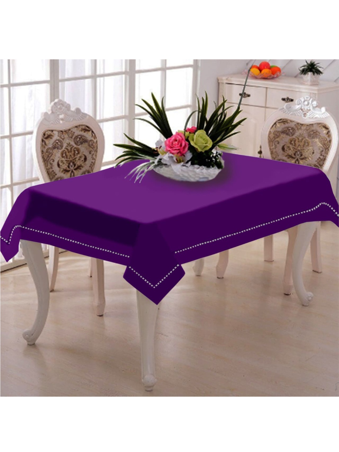 

Lushomes Purple Solid Pure Cotton 6-Seater Rectangular Table Cover