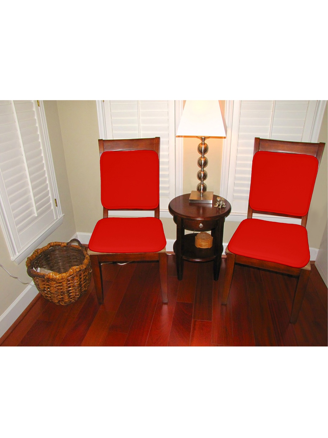 

Lushomes Pack of 4 Red Solid Chair Pad