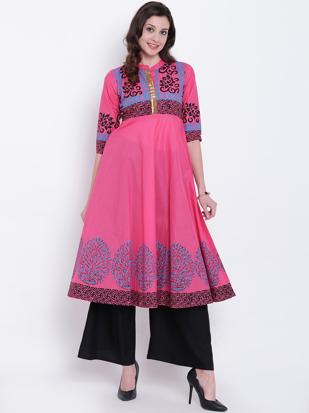 

Varkha Fashion Women Pink & Blue Ethnic Motifs Printed Cotton Anarkali Kurta