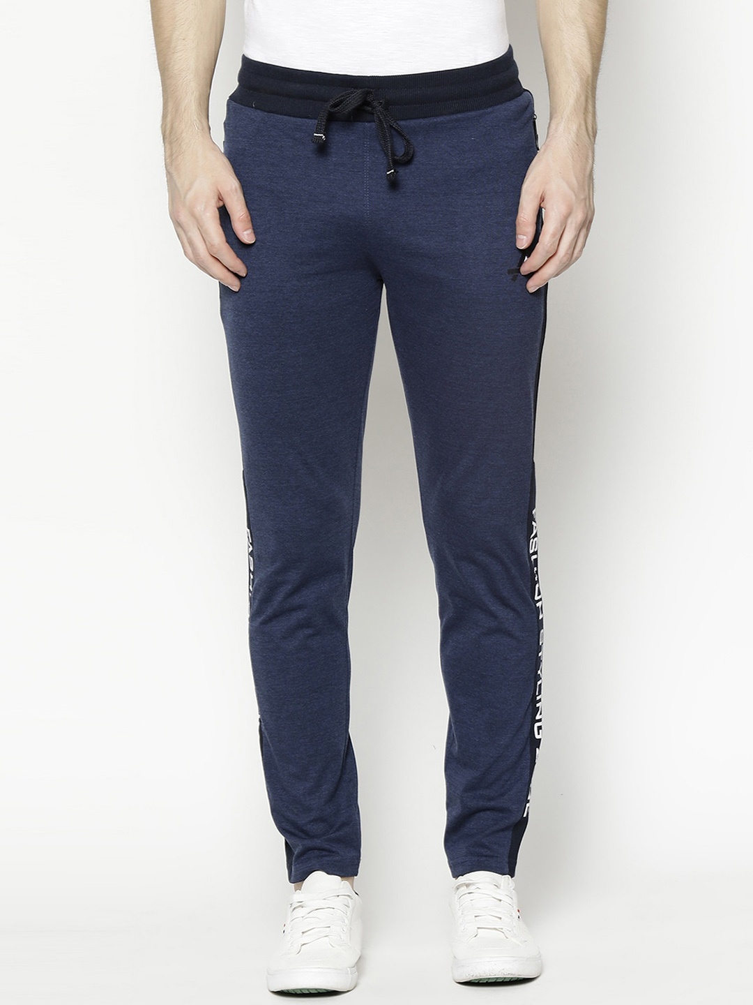 

V2 Value & Variety Men Navy Blue Solid Joggers