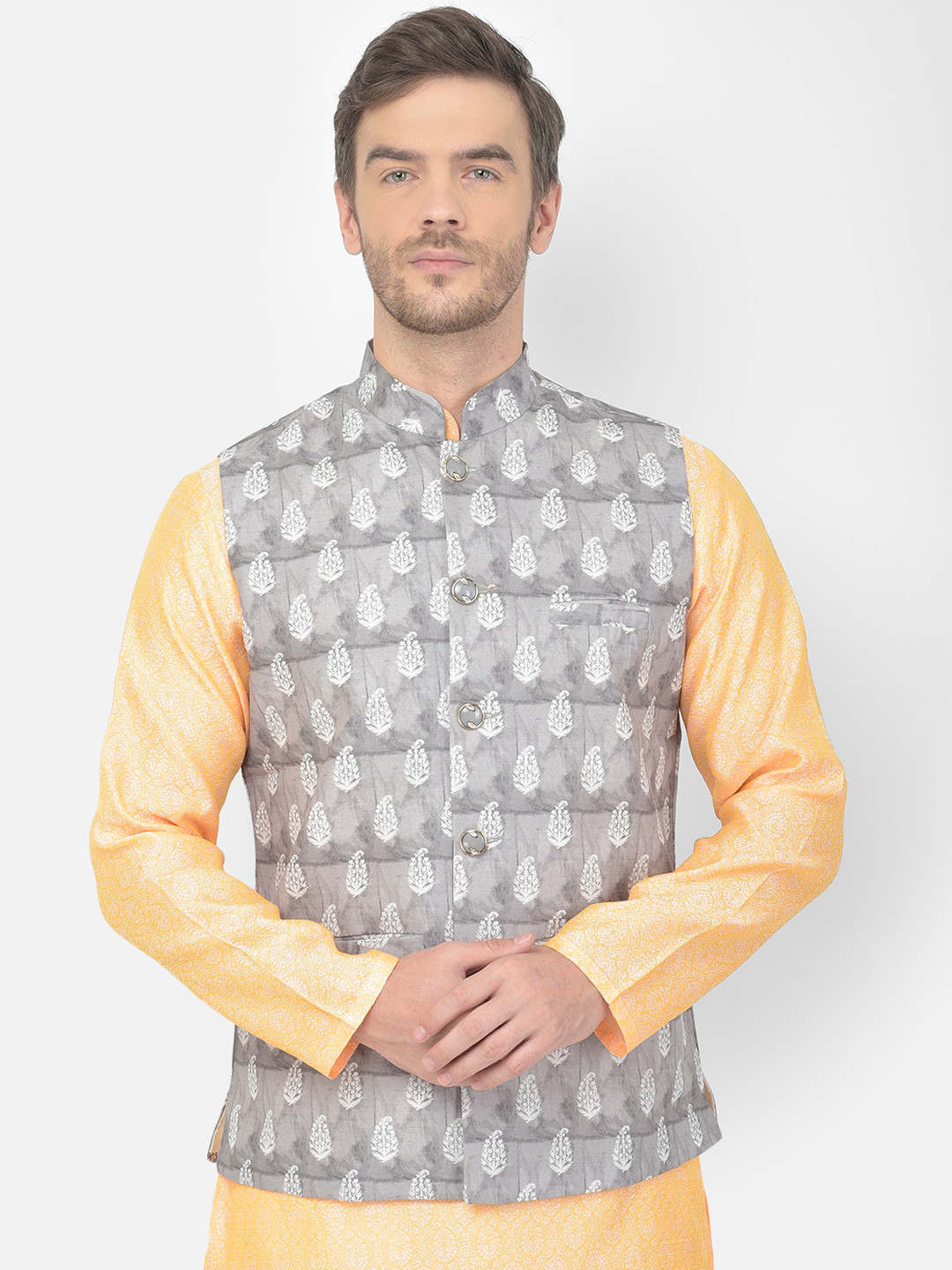 

SG LEMAN Men Grey & White Printed Satin Nehru Jacket