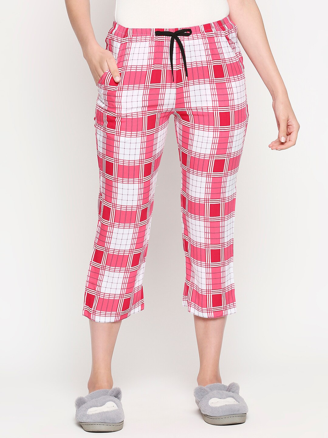 

inocenCia Women Pink & White Checked Capris