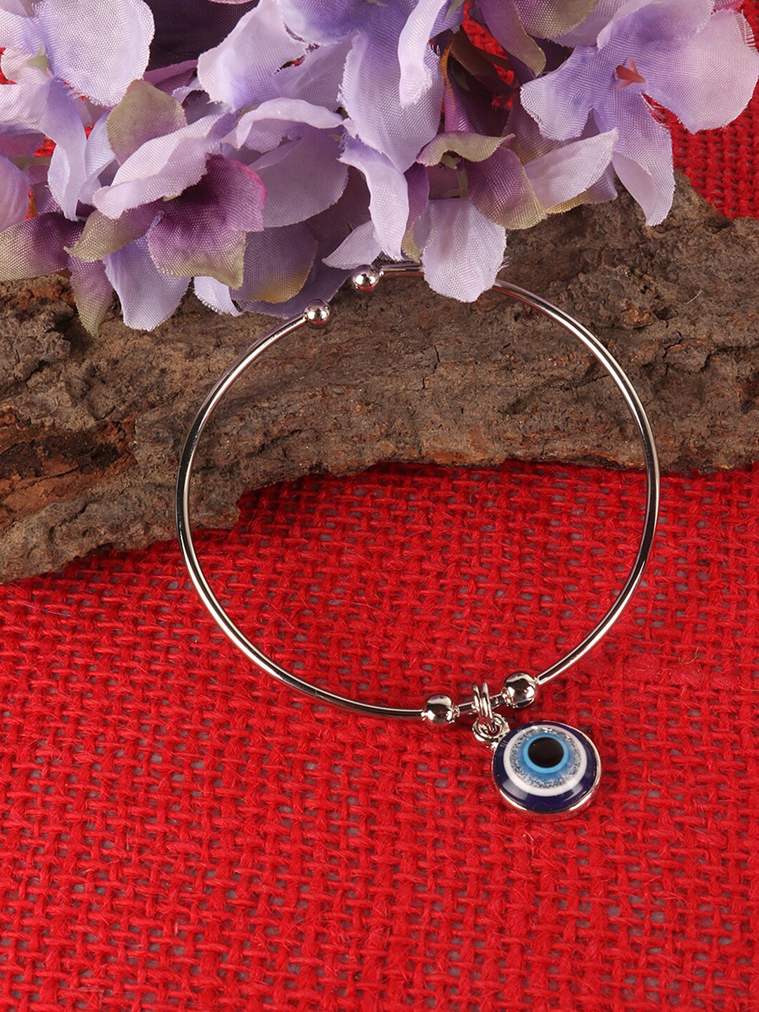

PENNY JEWELS Women Silver-Toned & Turquoise Blue Beaded Evil Eye Bracelet