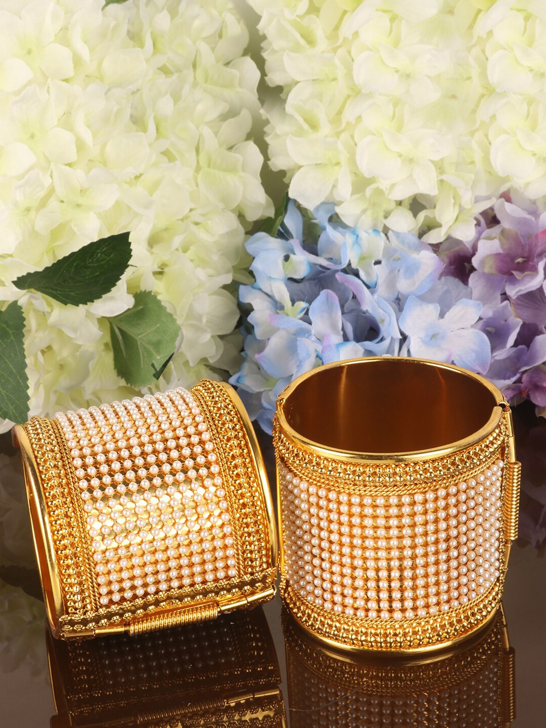 

PENNY JEWELS Women Set Of 2 Gold-Plated & White Pearls Cuff Bracelet