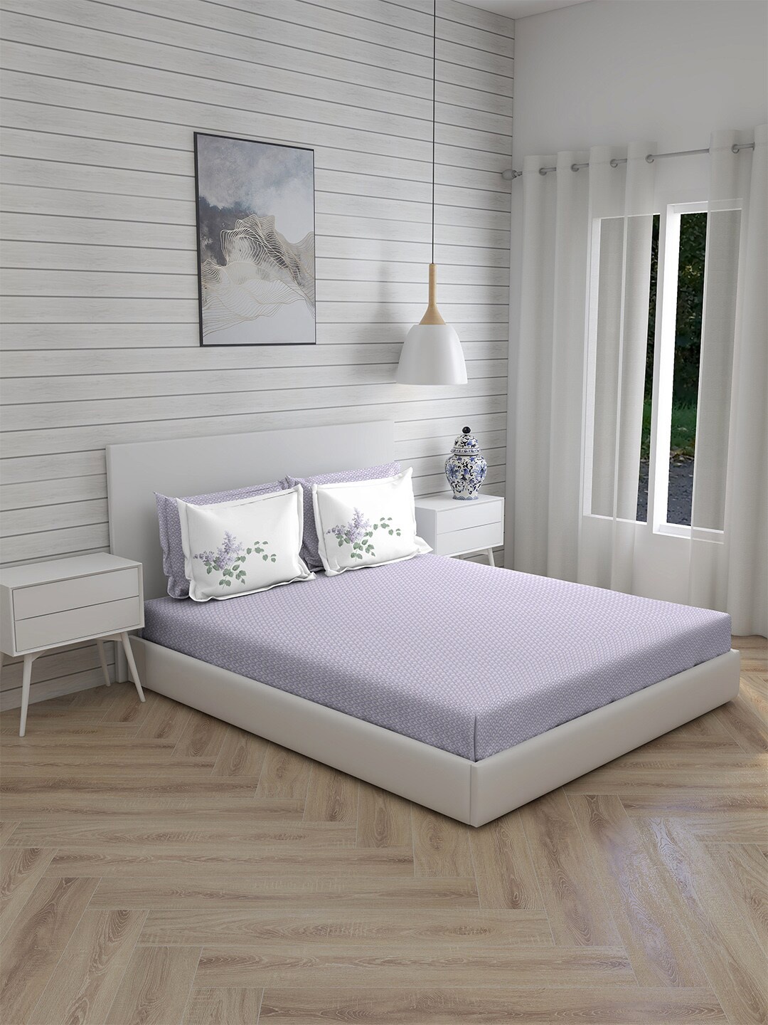 

Boutique Living India Unisex Purple Geometric 144 TC King Bedsheet with 4Pillow Covers