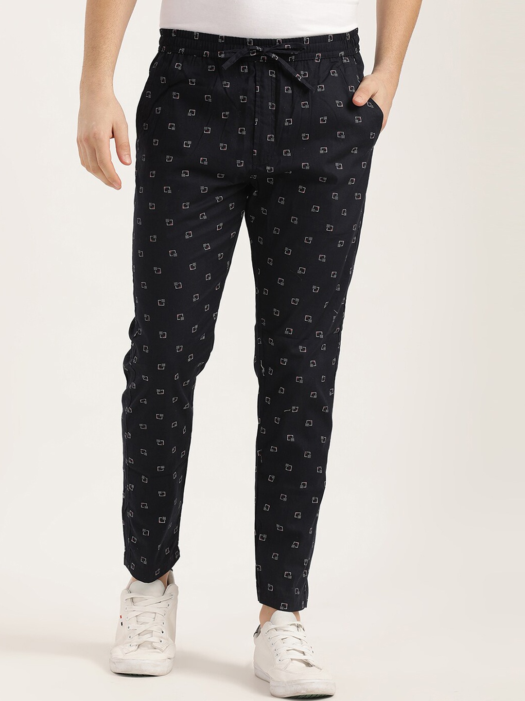 

V2 Value & Variety Men Blue Lounge Pants