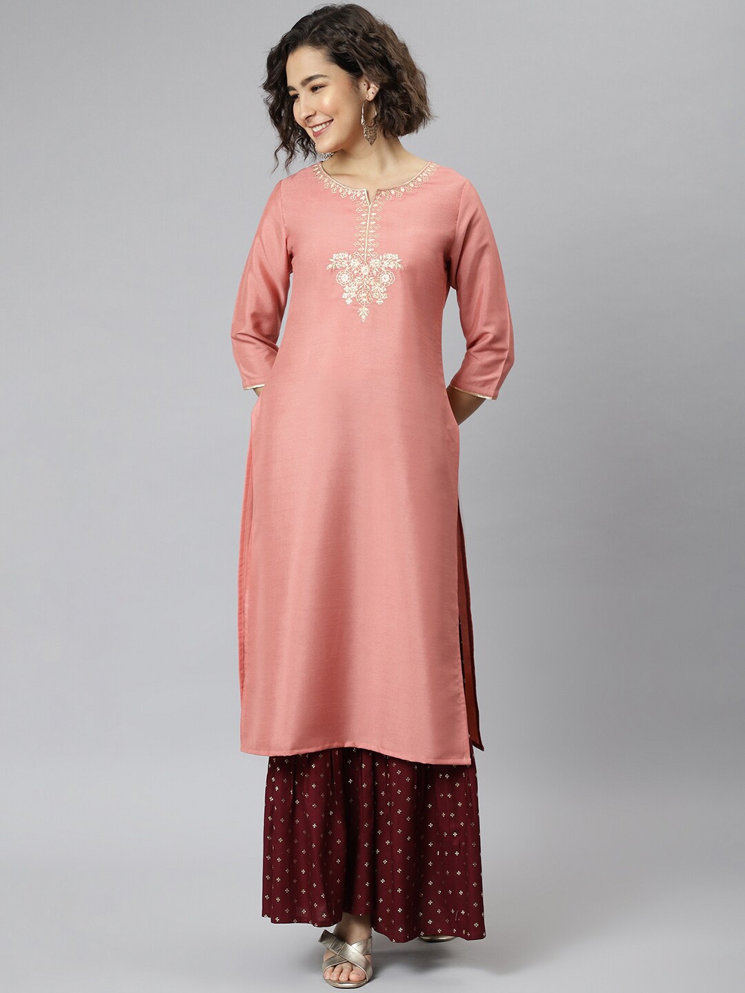 

Janasya Women Peach-Coloured Floral Embroidered Flared Sleeves Thread Work Kurta