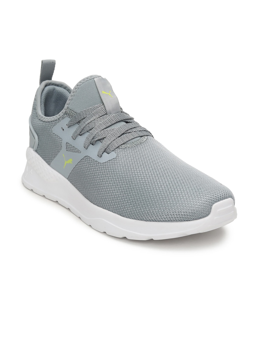 

Puma Unisex Grey Textured Trekking Shoes