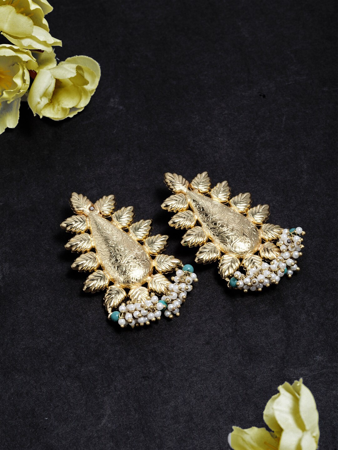 

DIVA WALK Gold-Toned Contemporary Studs Earrings