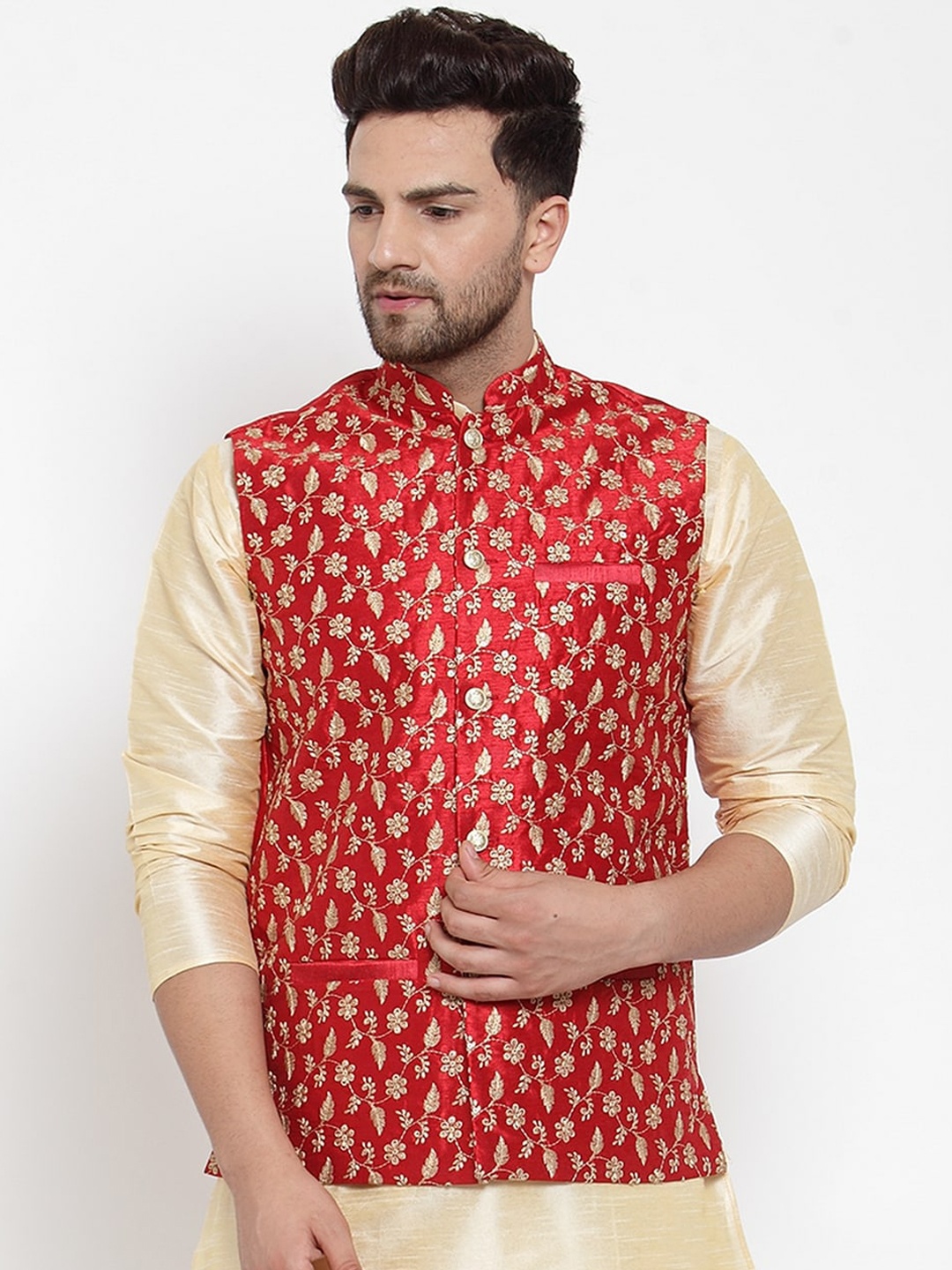 

KRAFT INDIA Men Red & Gold-Coloured Woven Embroidered Nehrujacket