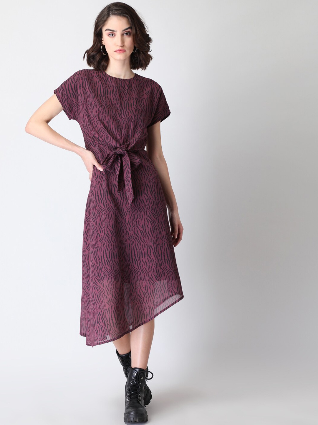

FabAlley Maroon & Black A-Line Midi Dress