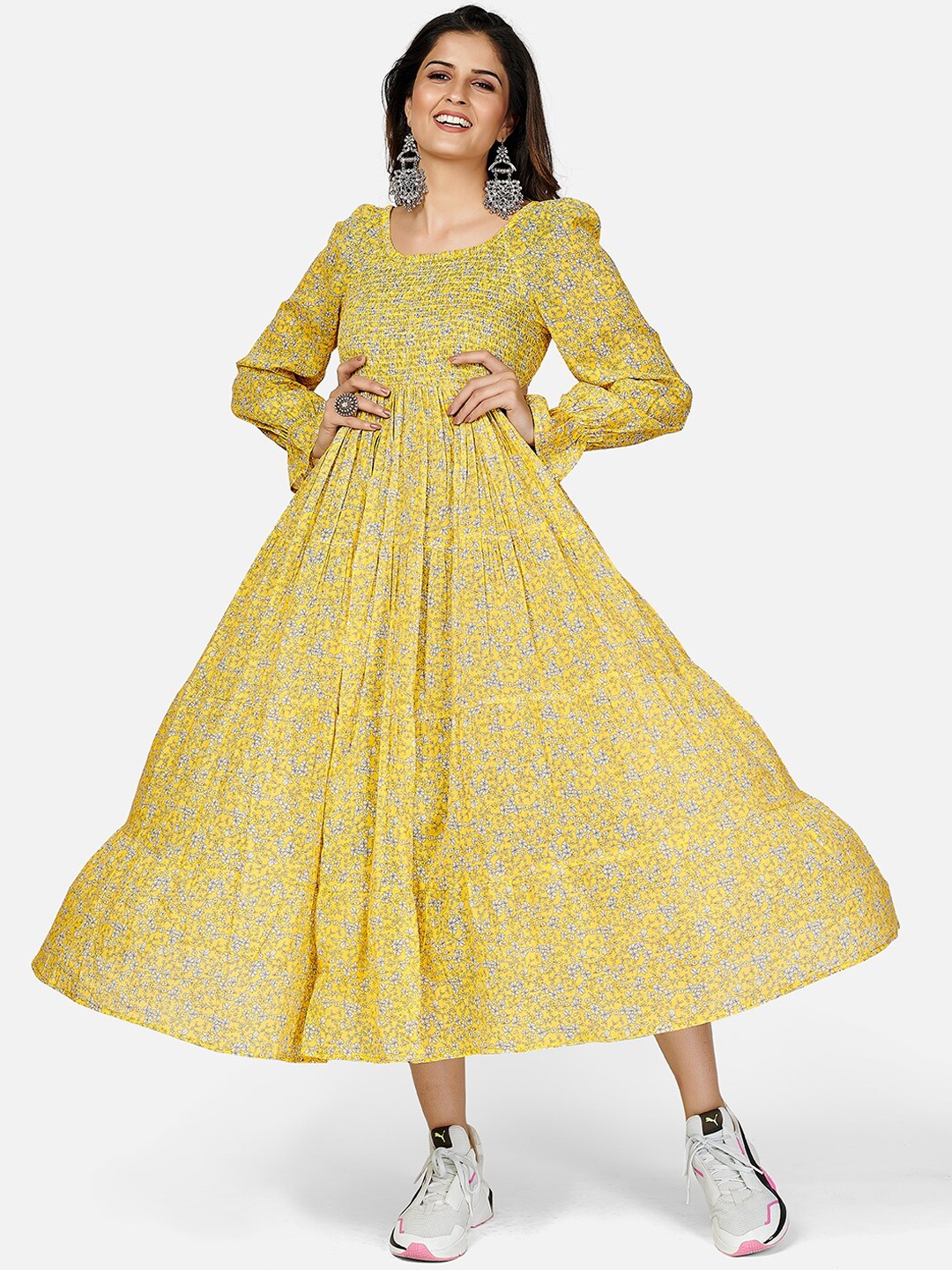 

Vbuyz Women Yellow Embellished Flared Sleeves Anarkali Kurta