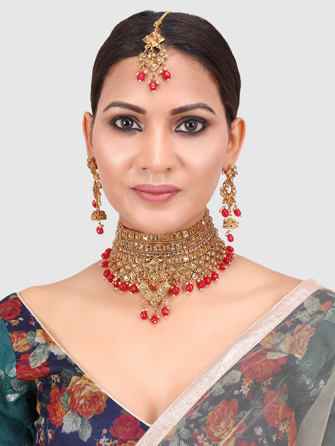 

PENNY JEWELS Gold-Plated & Red Kundan-Studded & Pearl Beaded Jewellery Set
