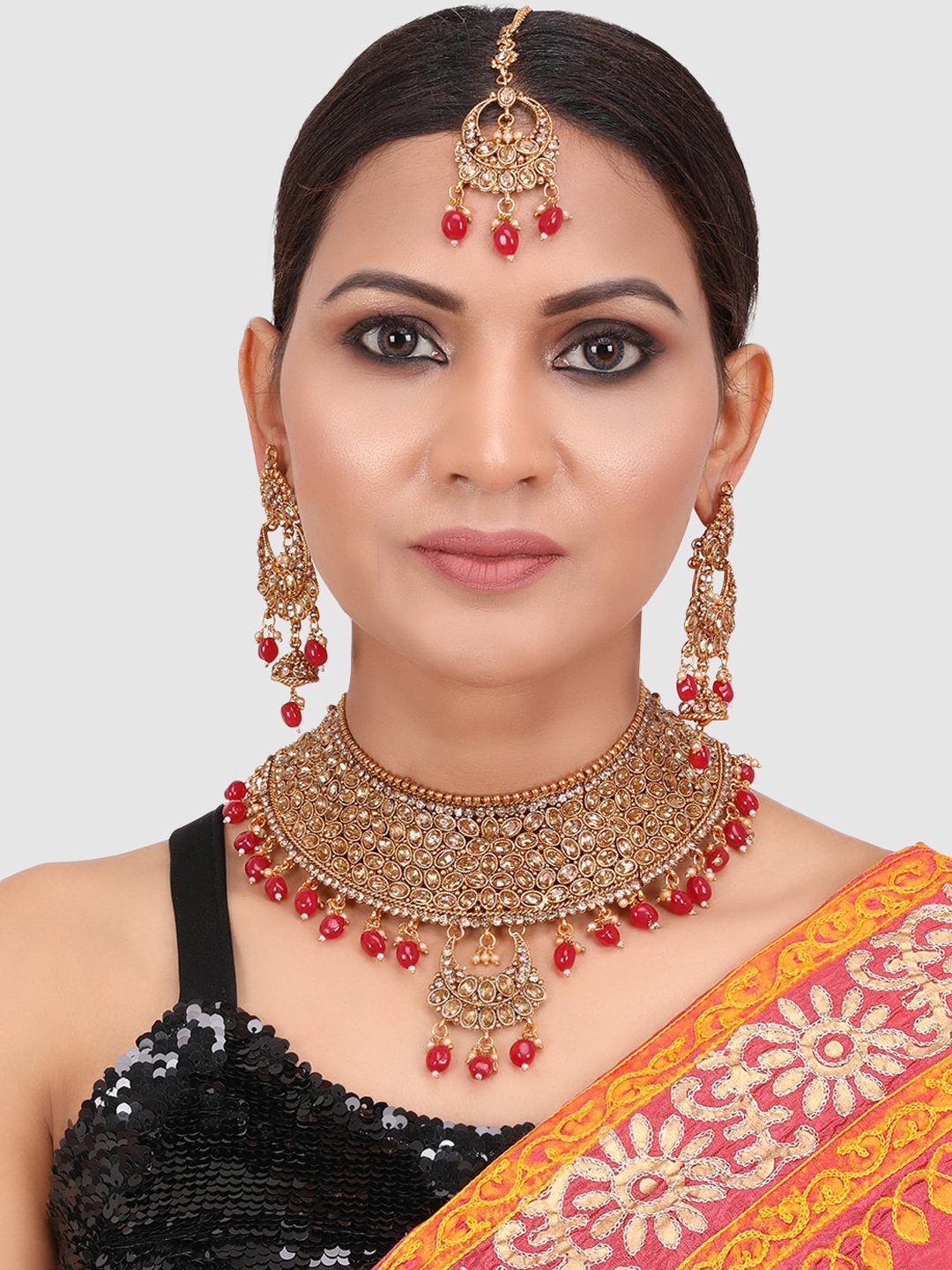 

PENNY JEWELS Women Red Gold-Plated Choker with Designer Jhumka Earring and Maangtika