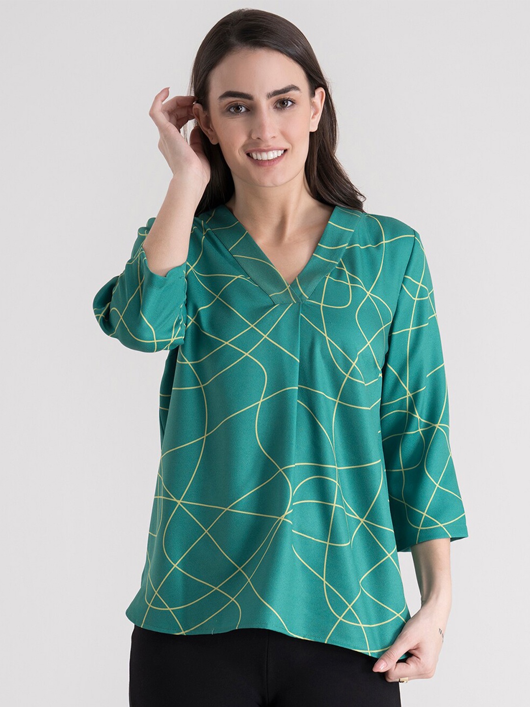 

FableStreet Green Geometric Regular Top