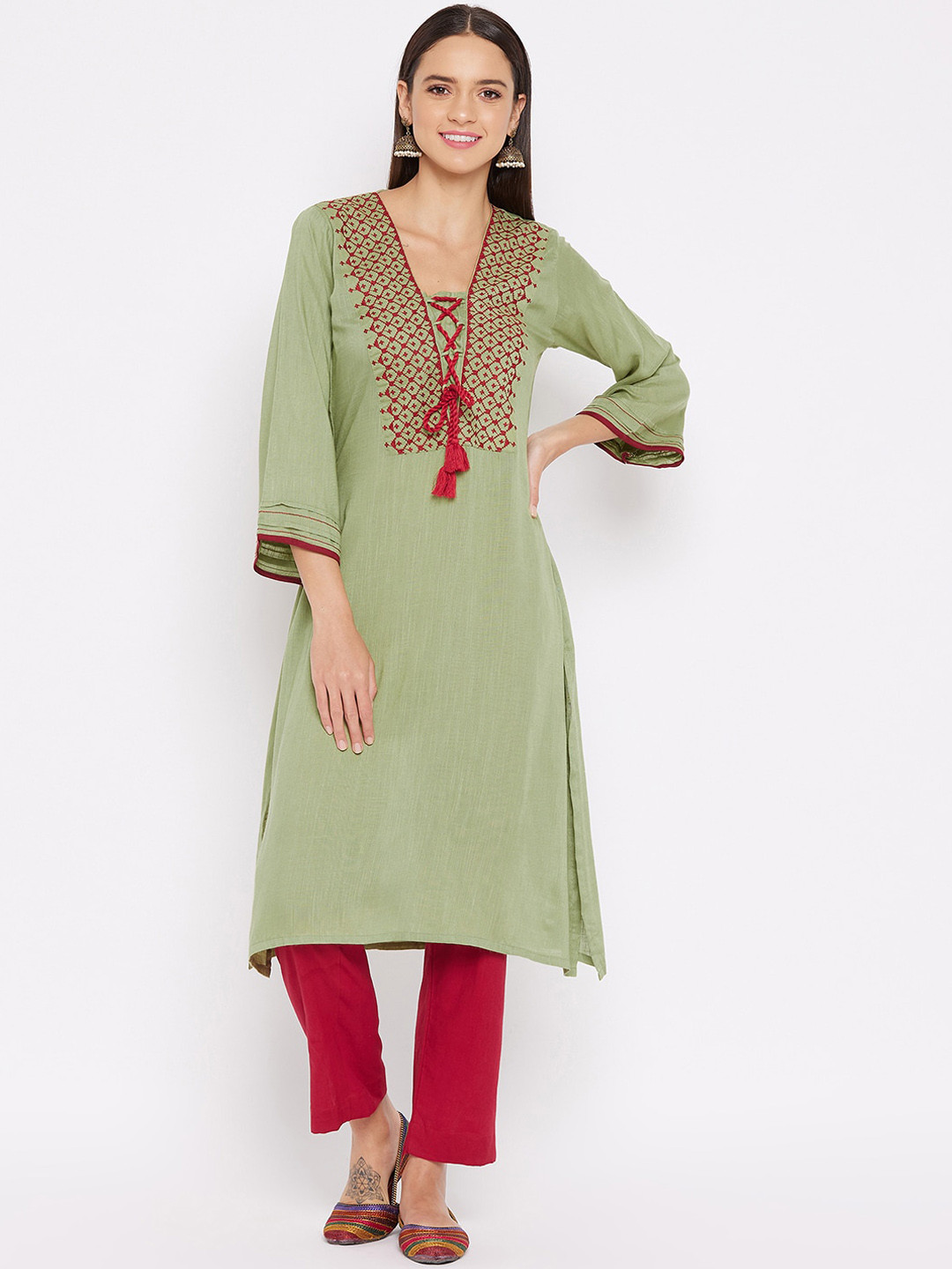 

WineRed Women Green Yoke Design Thread Work Kurta