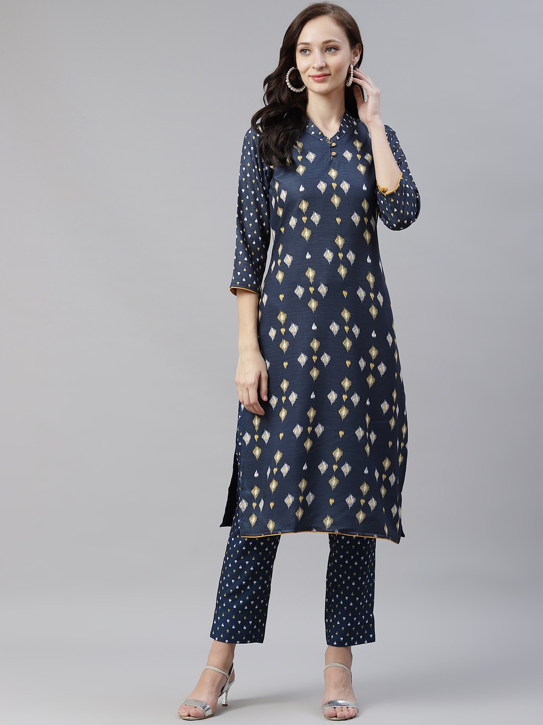 

ZIYAA Women Navy Blue Geometric Printed Kurta