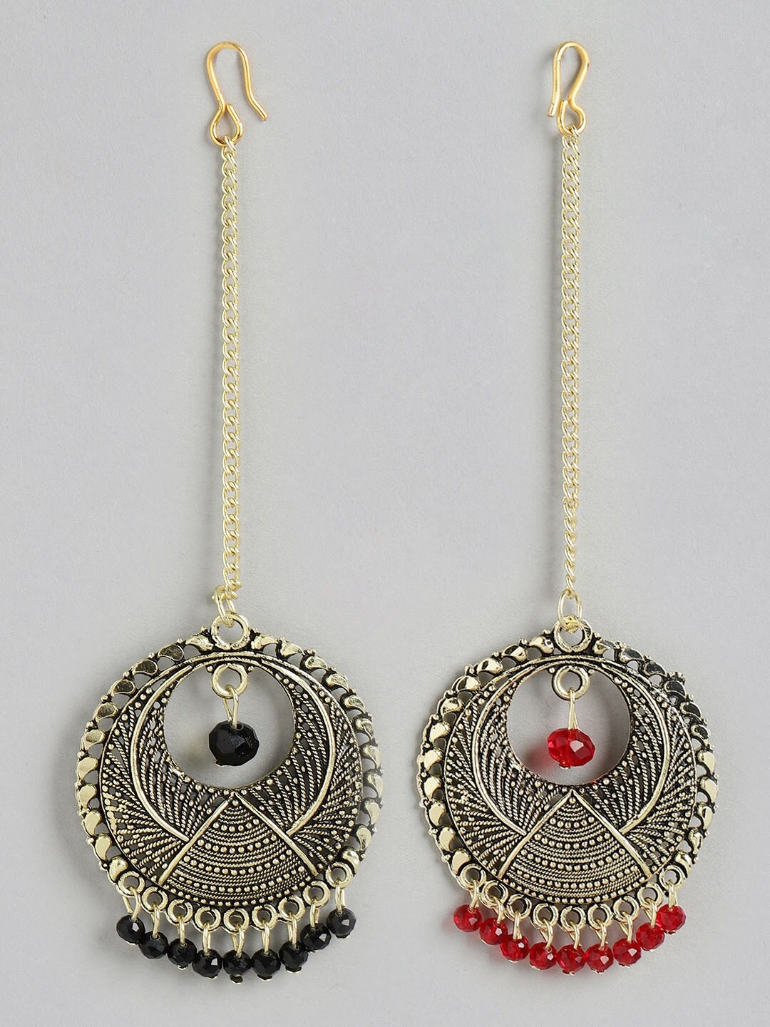

Anouk Set of 2 Gold-Toned Beaded Chaanbali Shaped Antique Maangtika