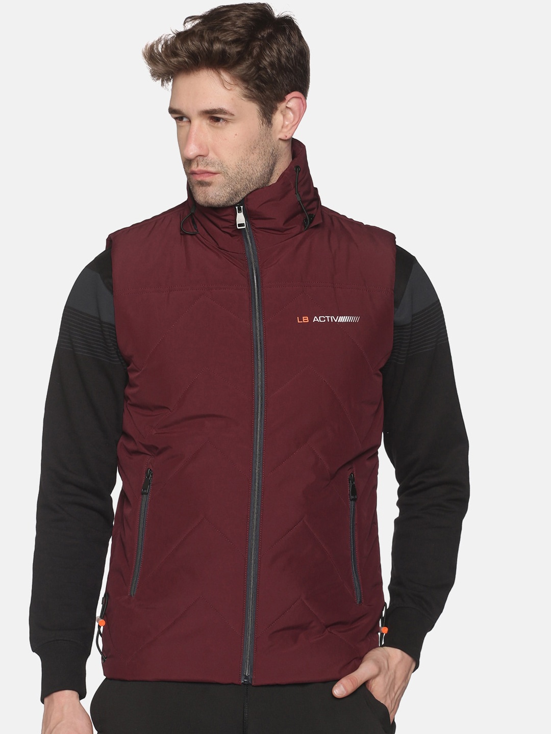 

SHOWOFF Men Maroon Checked Lightweight Padded Jacket