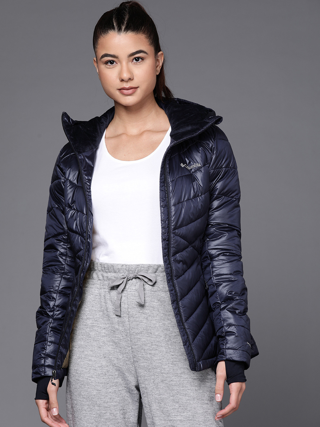 

Columbia Women Navy Blue Joy Peak Hooded Reflective Stripe Hiking Padded Jacket