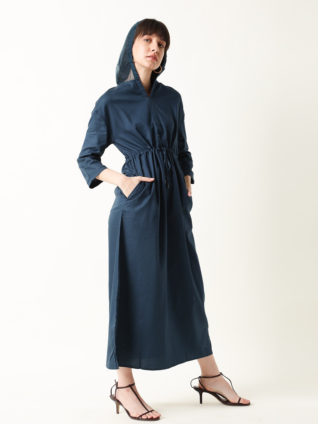 

RAREISM Teal Solid Waisted Maxi Hooded Dress