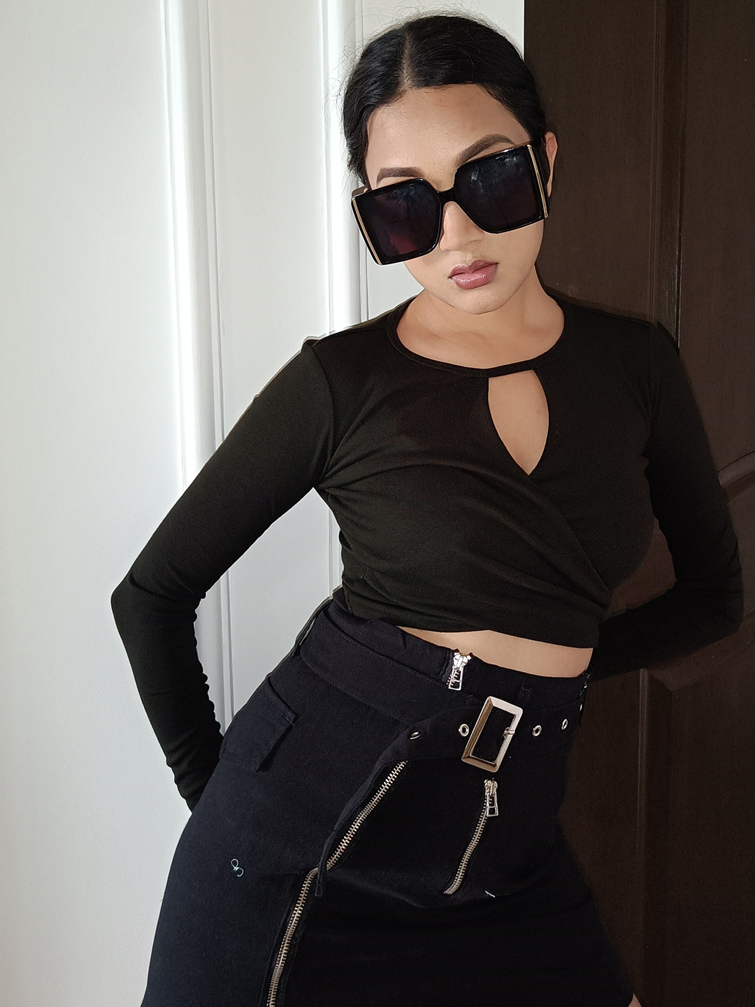 

Tokyo Talkies Black Regular Crop Top