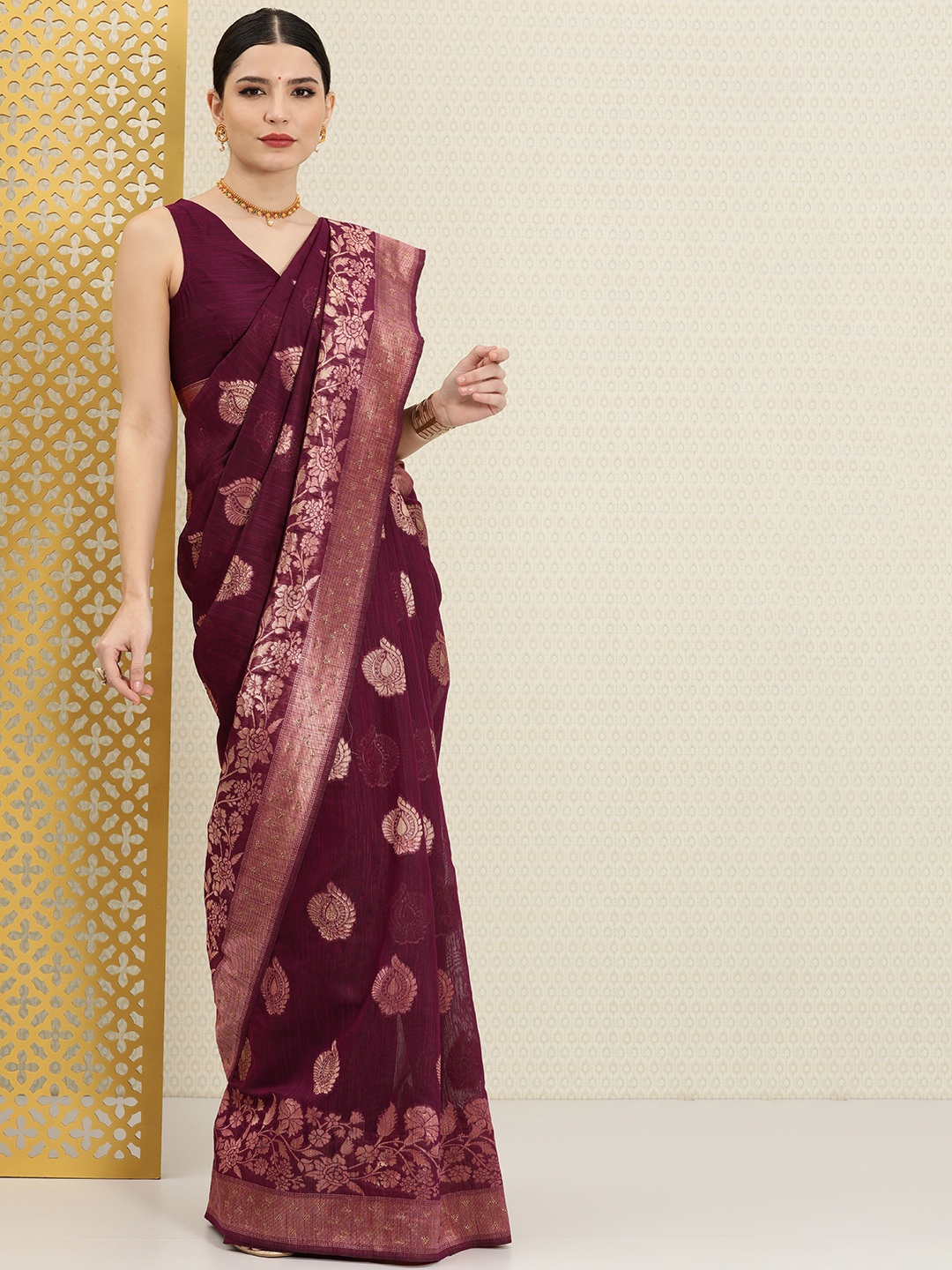

House of Pataudi Burgundy & Gold-Toned Ethnic Motifs Zari Banarasi Saree