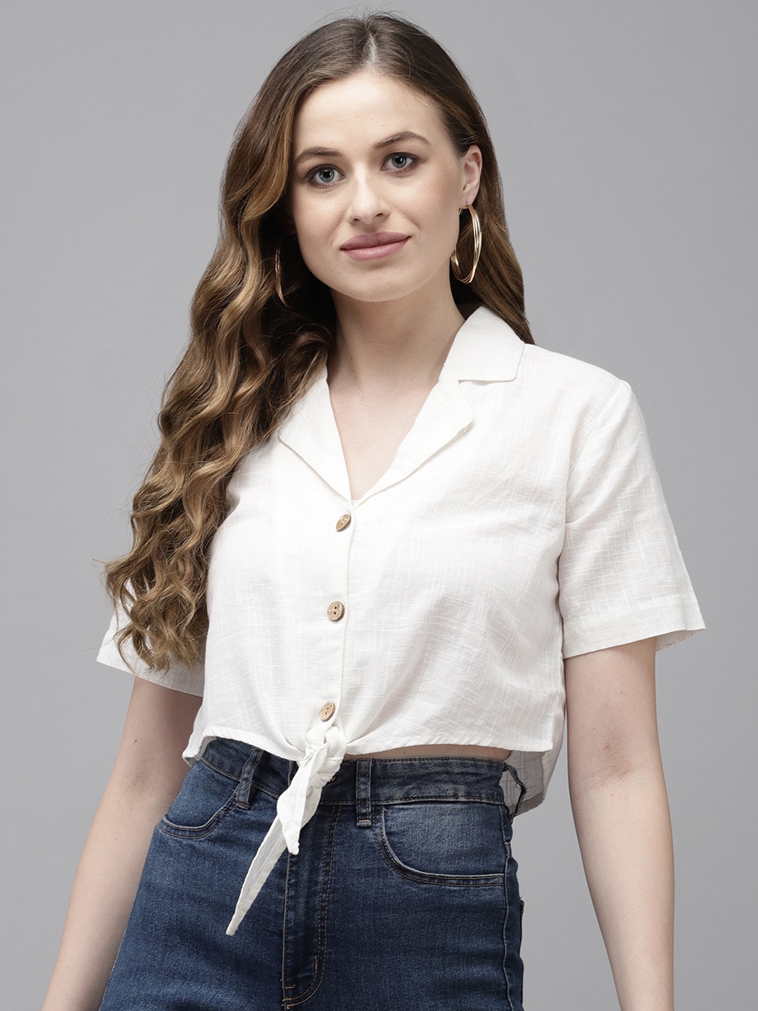 

Ishin Off White Shirt Style Crop Top