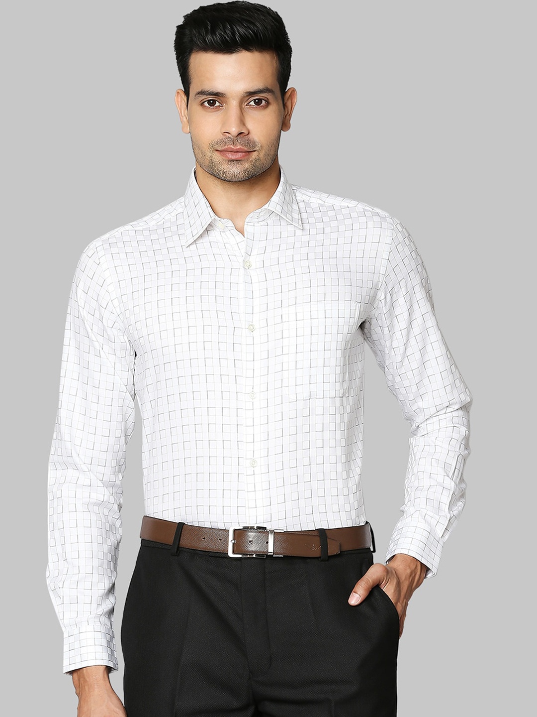 

Raymond Men Beige Grid Tattersall Checks Opaque Checked Formal Shirt