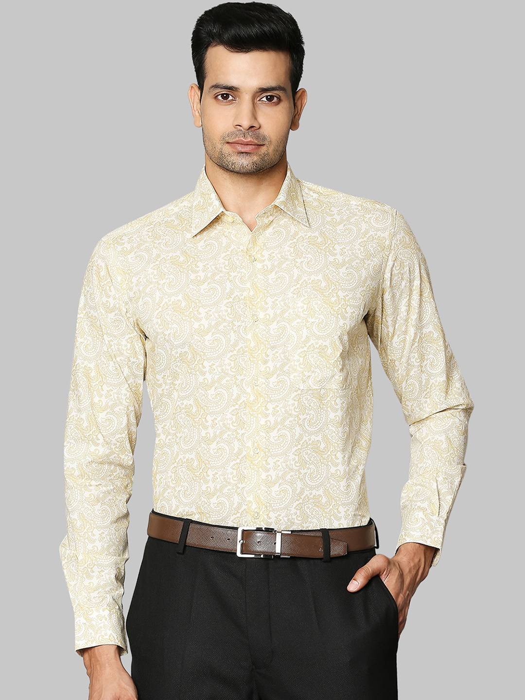 

Raymond Men Yellow & White Ethnic Motifs Opaque Printed Cotton Party Shirt