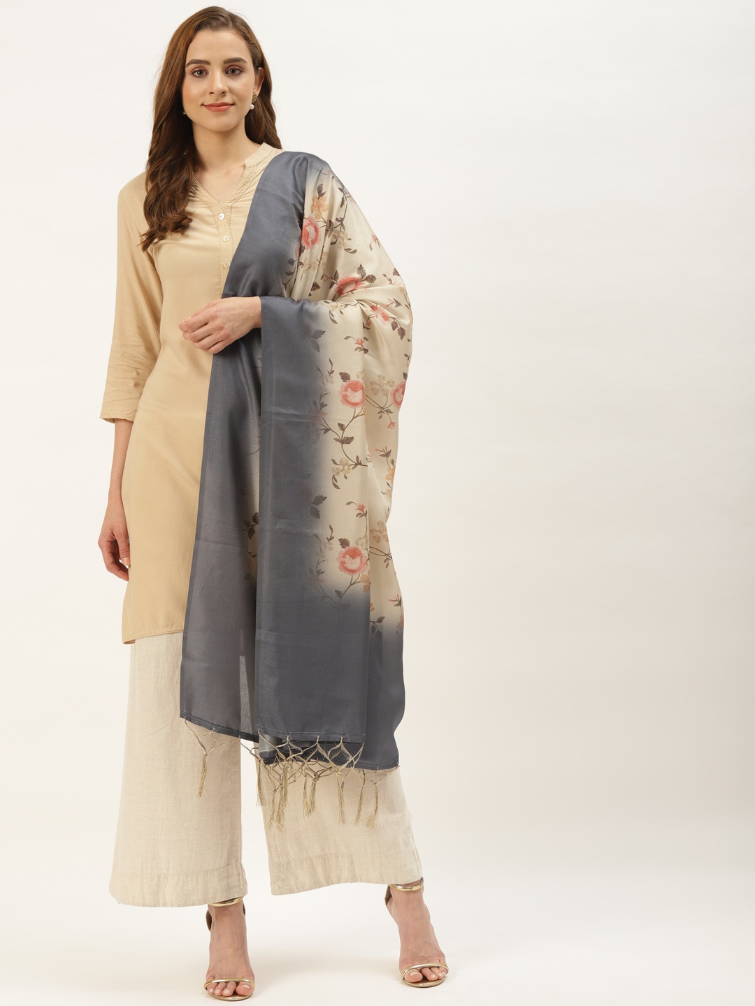 

VAABA Cream-Coloured & Grey Floral Printed Silk Blend Dupatta