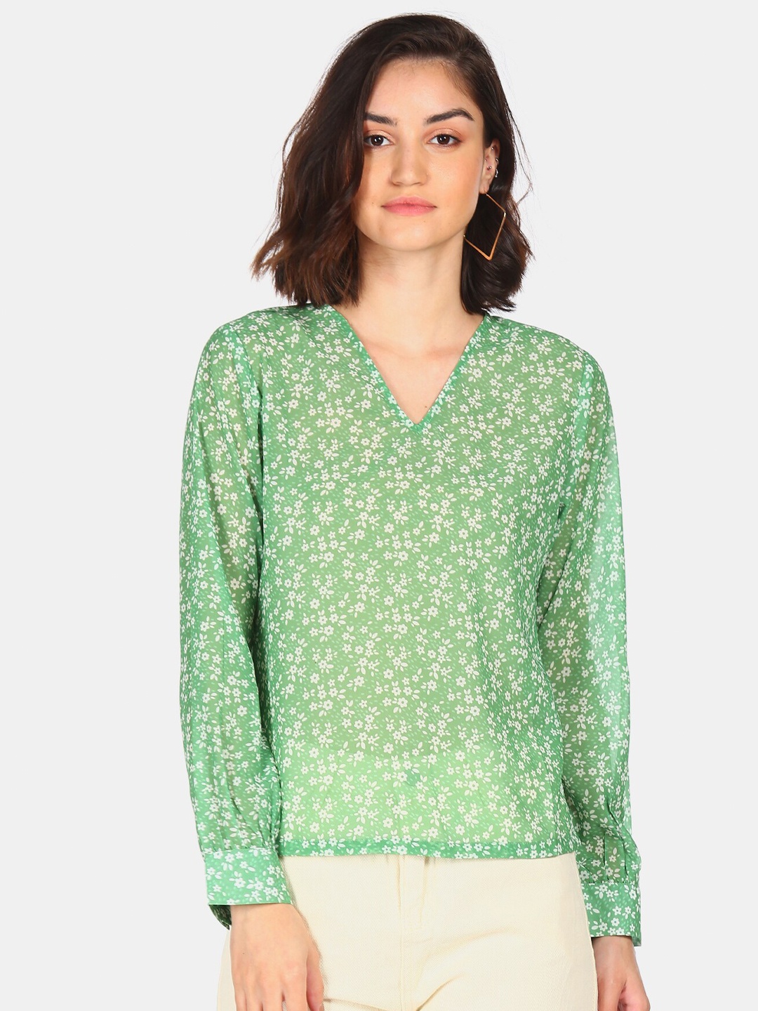 

Flying Machine Green Floral Regular Top
