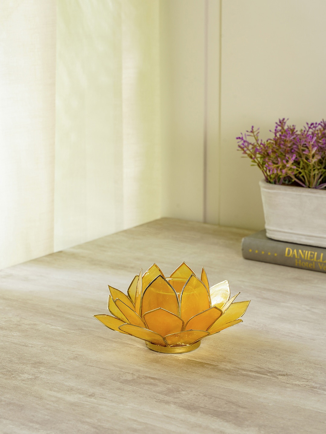

Pure Home and Living Gold-Toned Solid Lotus Tea Light Holder