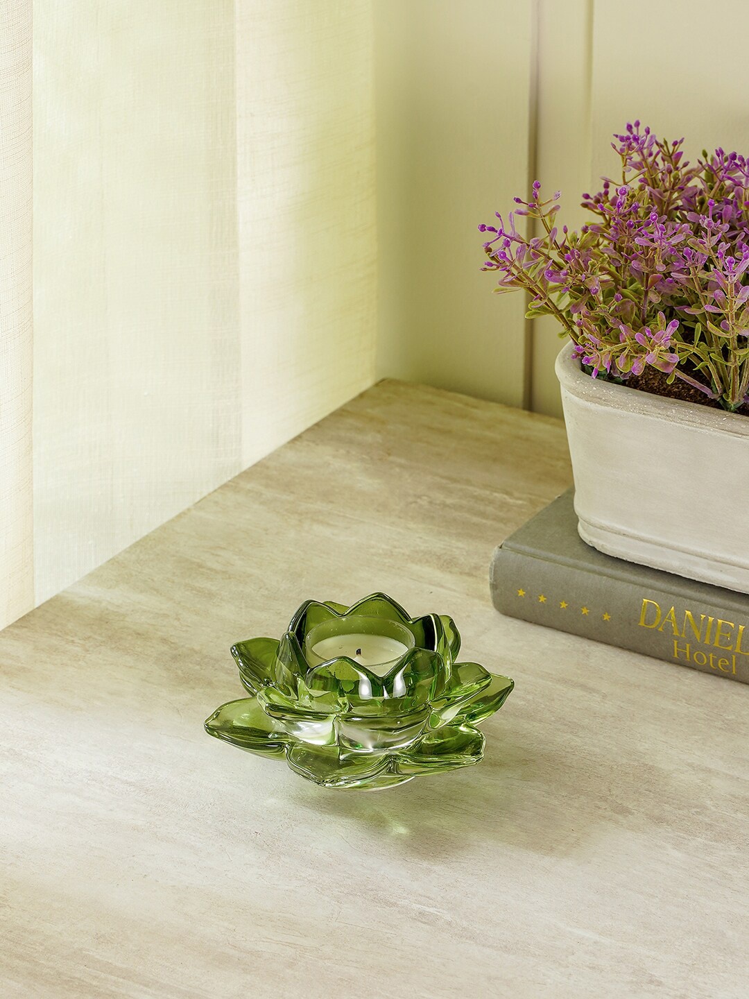 

Pure Home and Living Set Of 4 Green Solid Glass Lotus Tea Light Holders