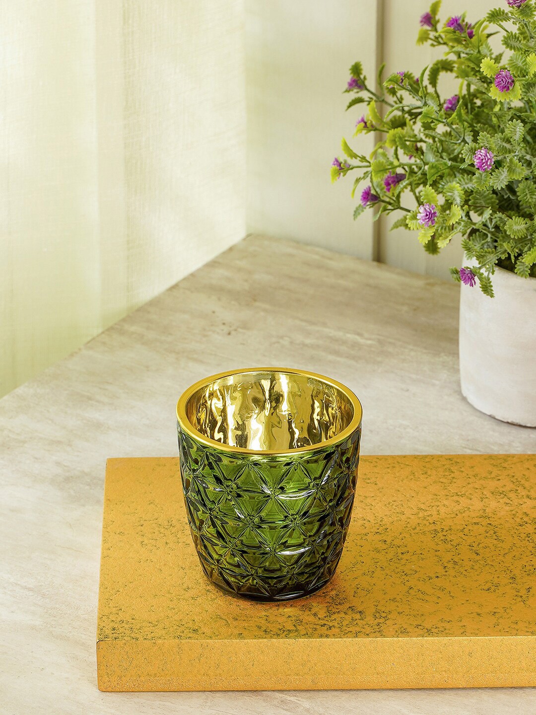 

Pure Home and Living Set Of 6 Green & Gold-Toned Textured Votive Holders