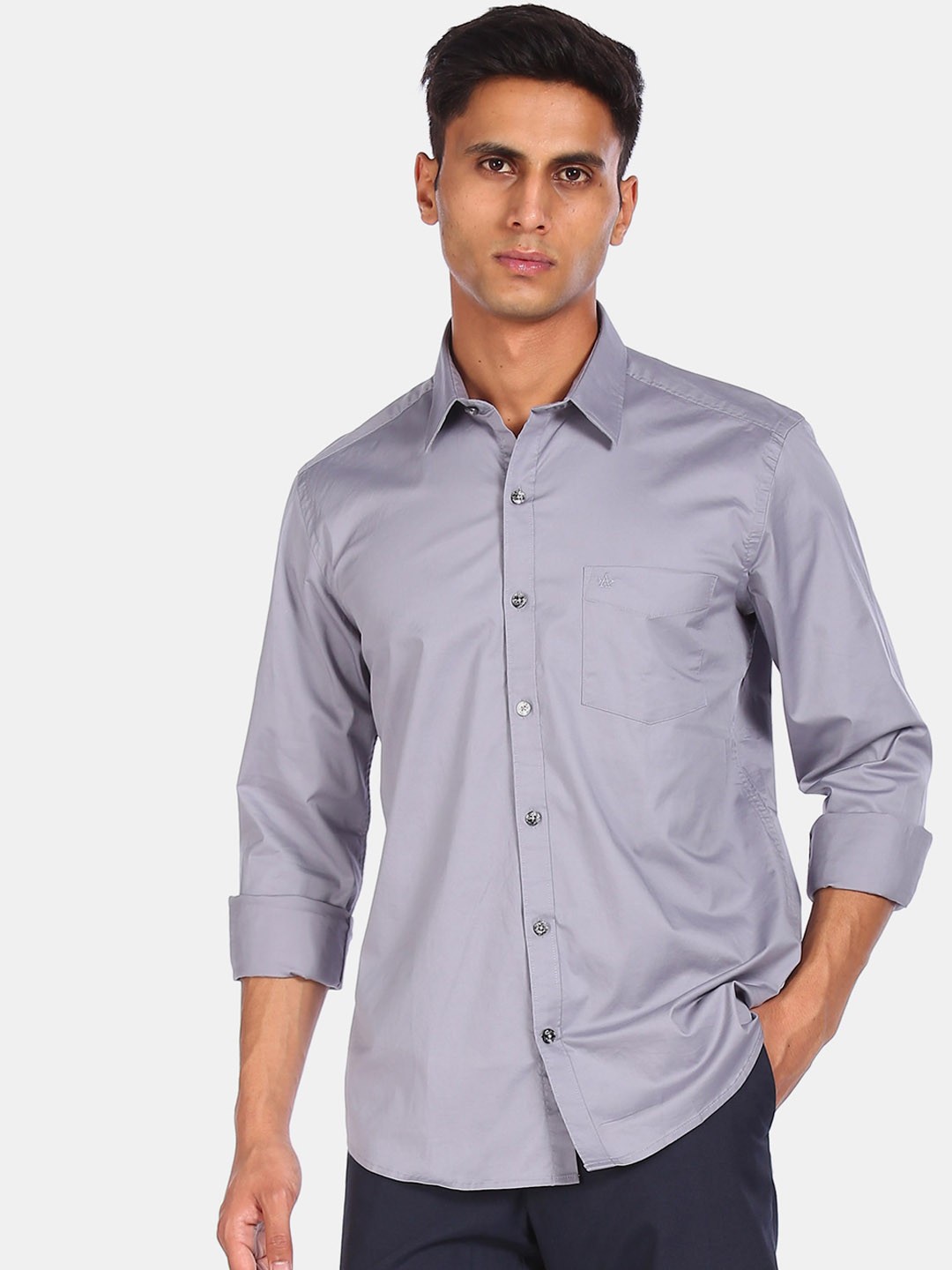

Arrow Sport Men Grey Solid Opaque Cotton Casual Shirt