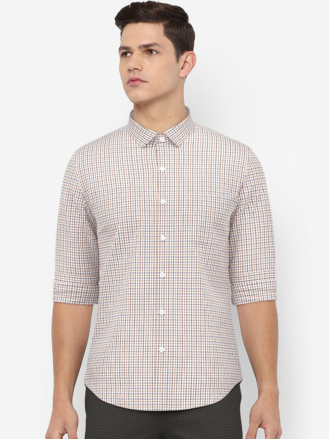 

Peter England Men White & Navy Blue Slim Fit Gingham Checks Formal Shirt