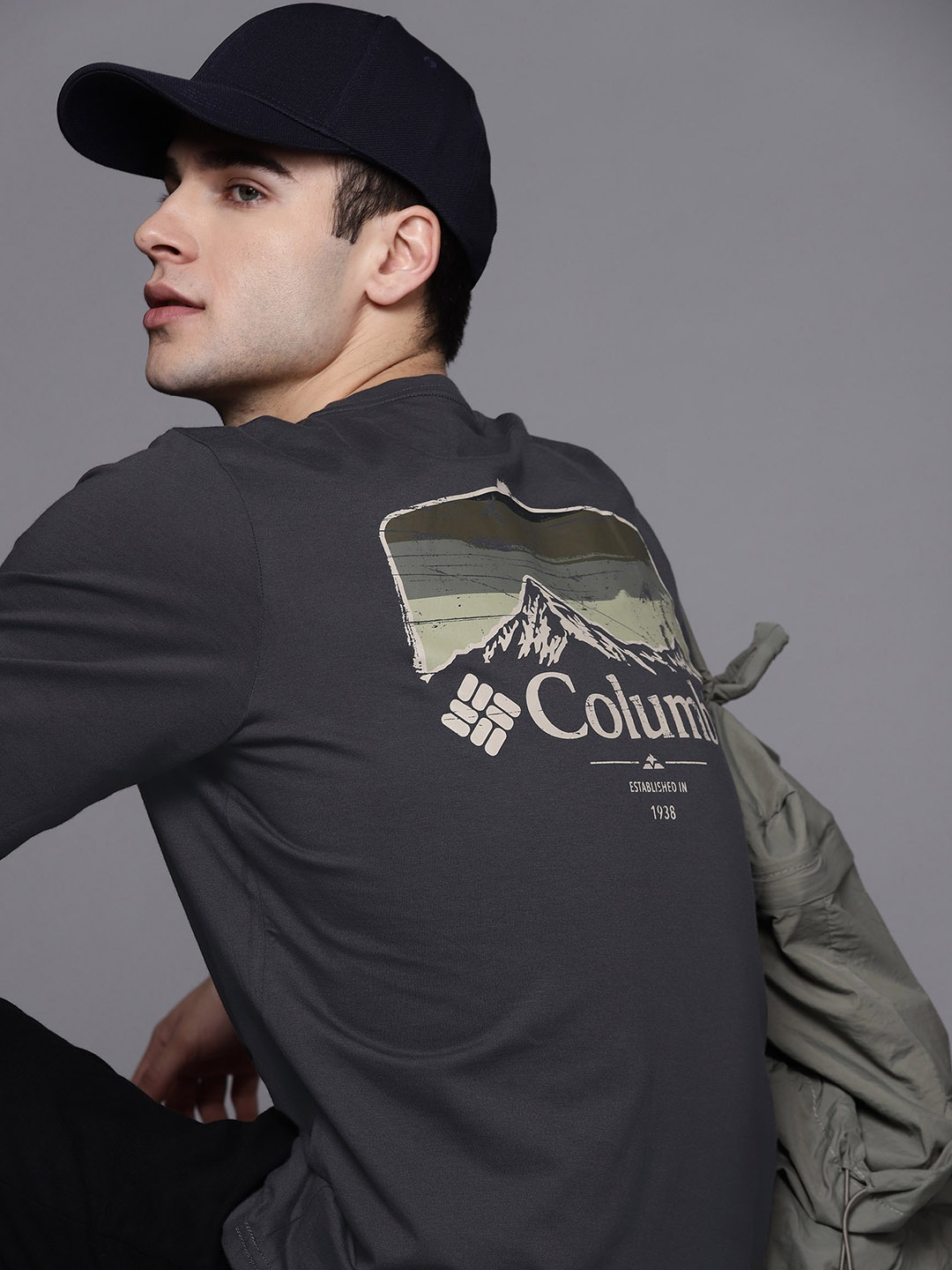 

Columbia Men Black Printed Slim Fit Hiking T-shirt
