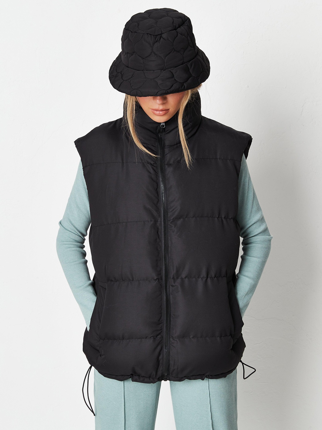 

Missguided Women Black Solid Padded Jacket
